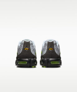 Alternative view of Air Max Plus Tn Tuned 1 "Neon"